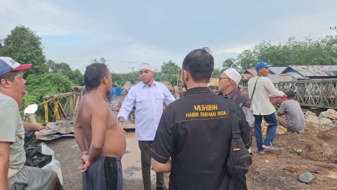 Cepat Tanggap, Habib Farhan Layani Keluhan Masyarakat Soal Rusaknya Jembatan Mataraman