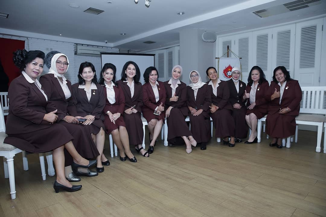 Pencegahan Penyalahgunaan Narkotika Keluarga Besar Wirawati Catur Panca Menggelar Sosialisasi di SMP Negeri 2 Awayan