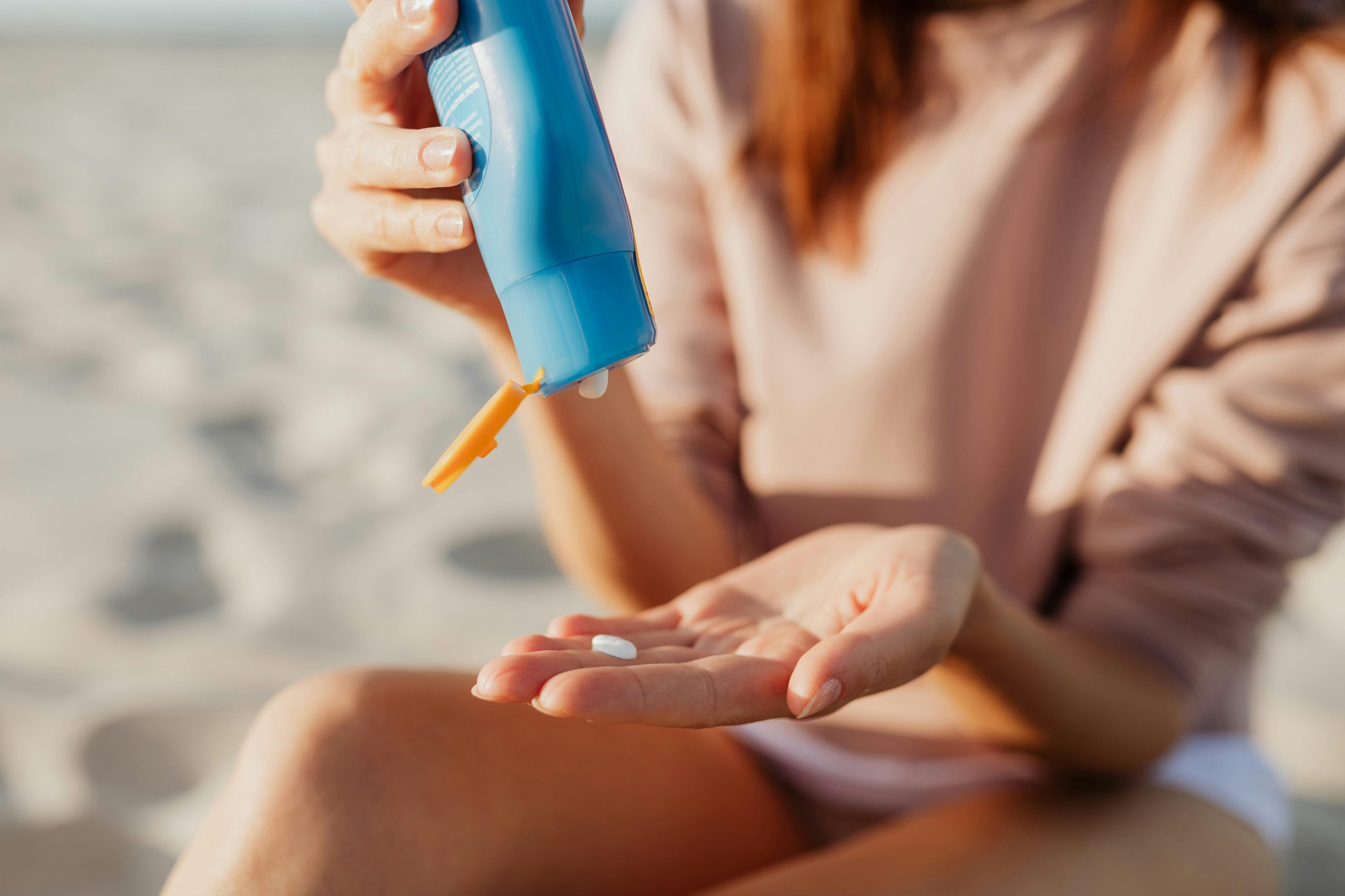 5 Sunscreen untuk Kulit Berminyak dengan Harga Terjangkau