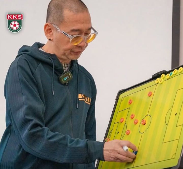 Siapa Coach Justin? Intip Biodata Pelatih Timnas Indonesia yang Memberikan Apresiasi Kepada Shin Tae-yong Dengan Pencapaian Piala Asia U-23 2024