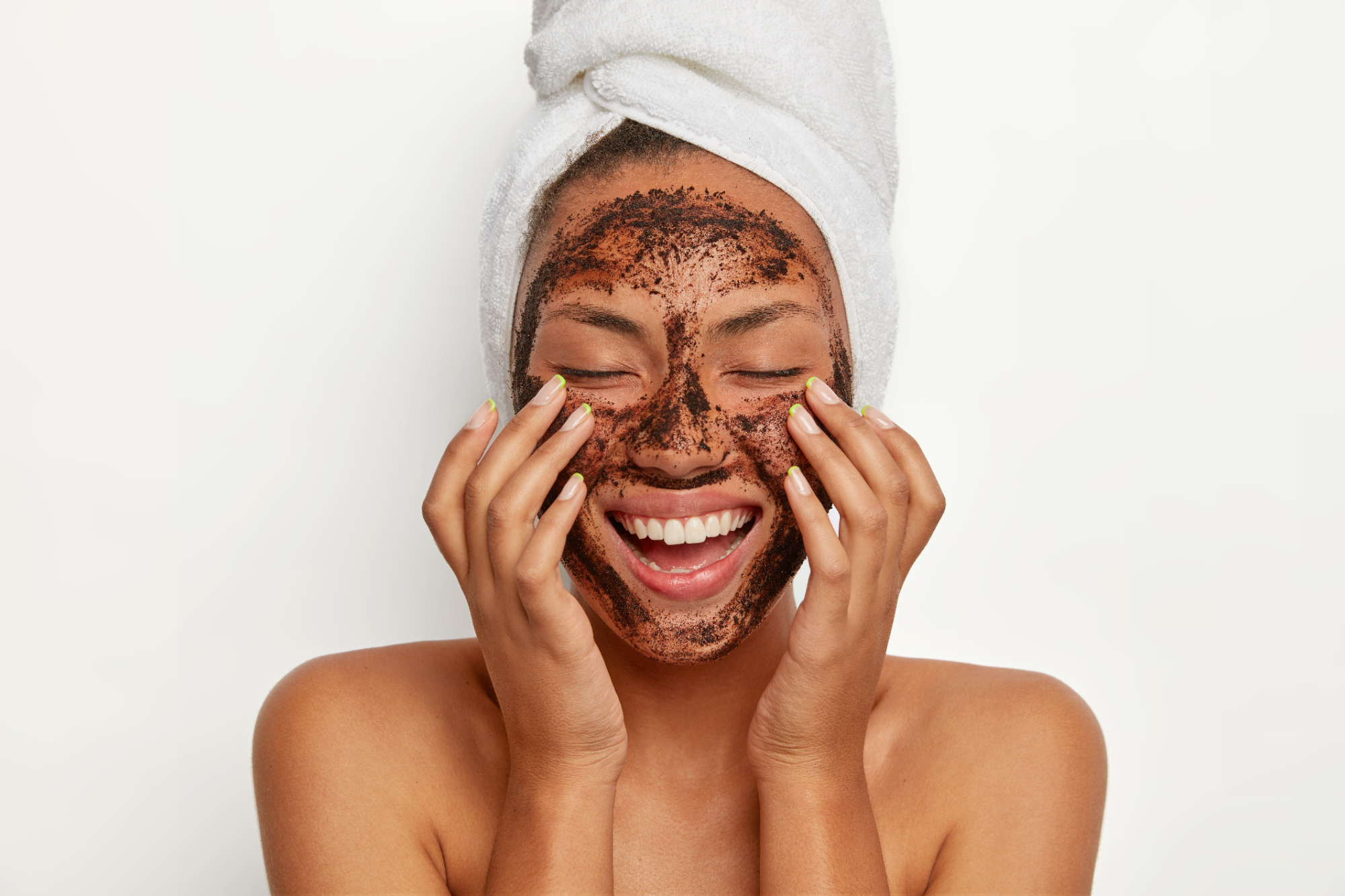 4 Scrub Eksfoliasi Wajah yang Mudah, Dapat Dicoba di Rumah