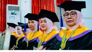 Wisuda Lansia Banjarbaru