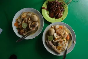10 Tempat Makan Soto Terbaik di Banjarmasin Kalimantan Selatan yang Enaknya Bikin Ketagihan