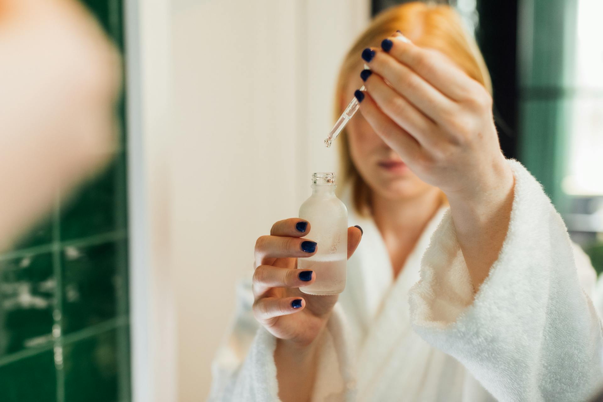 5 Manfaat Retinol untuk Kecantikan Kulit, Lawan Tanda Penuaan Dini
