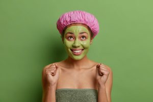 3 Masker Bahan Alami yang Cocok untuk Jerawat, Ada Kunyit