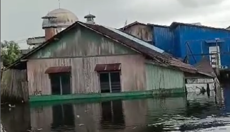 Rumah Roboh Banjarmasin